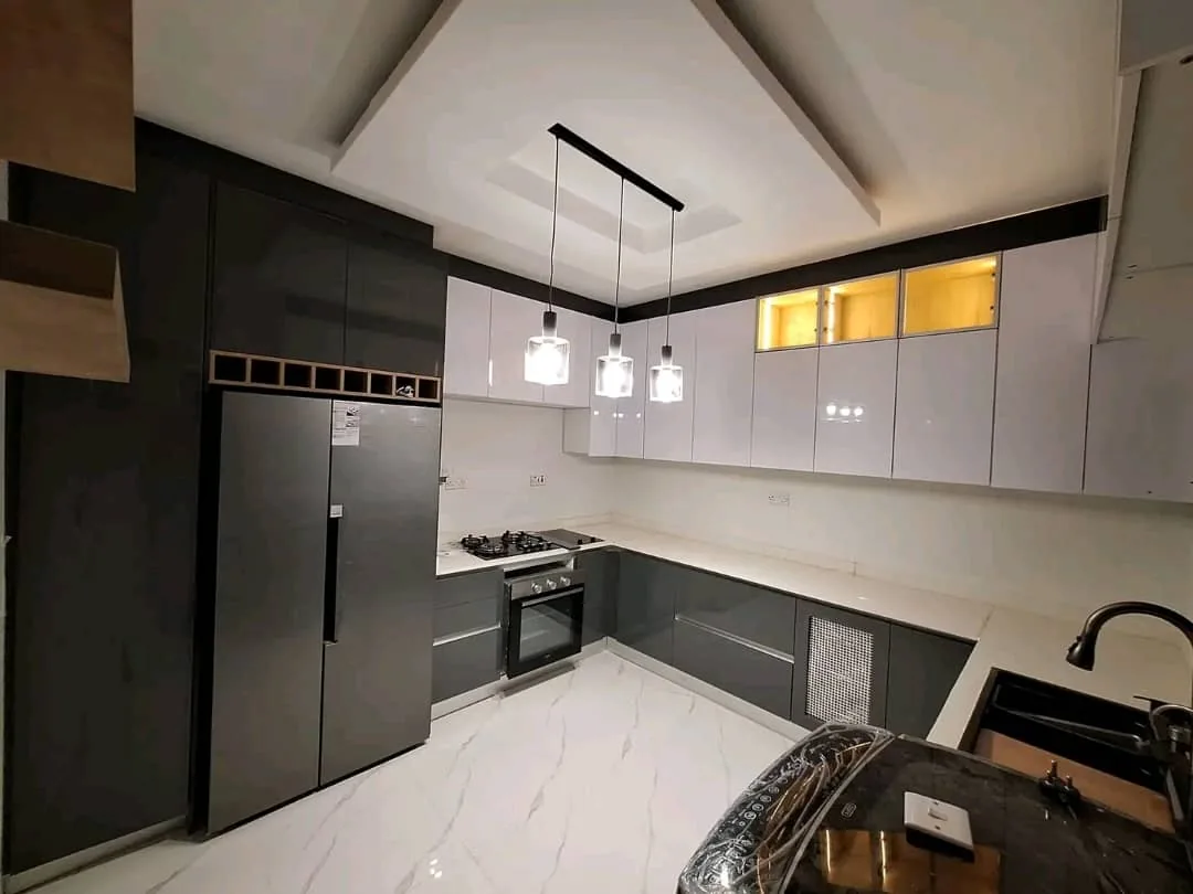 Ceilings & Decoration illustration