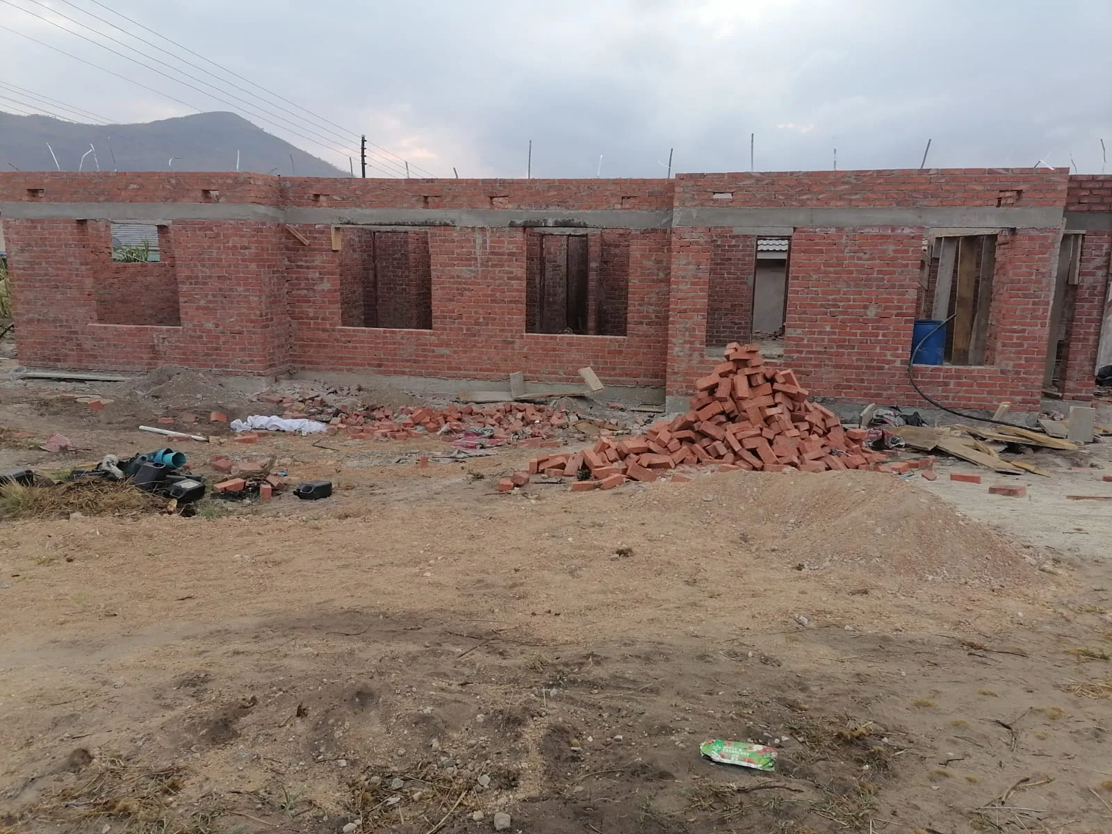 Construction & Interior Portfolio, photograph 12